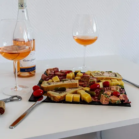 Διαμέρισμα L De Lilou : Paisible / Confort /proche Centre *