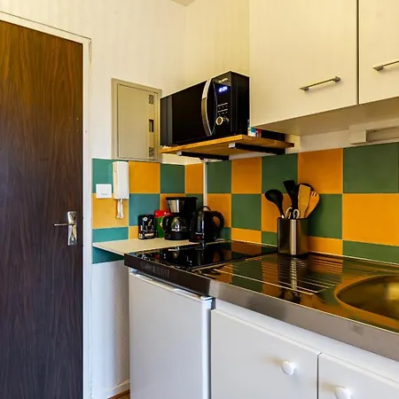 Apartment L De Lilou : Paisible / Confort /proche Centre Dijon