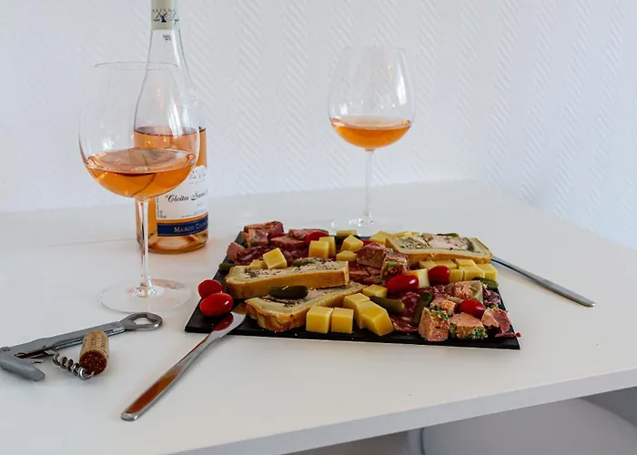 Apartment L De Lilou : Paisible / Confort /proche Centre *