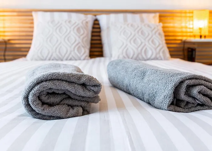 Apartment L De Lilou : Paisible / Confort /proche Centre Dijon